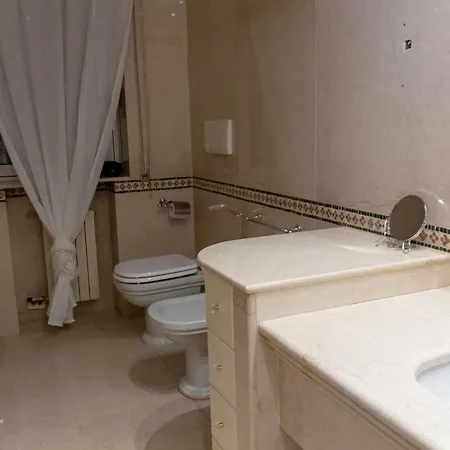 Interno 9 Гостевой дом Бари